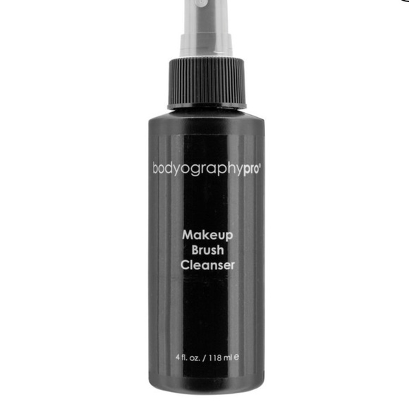 New bodyography Makeup Brush Cleanser - Picture 8 of 9